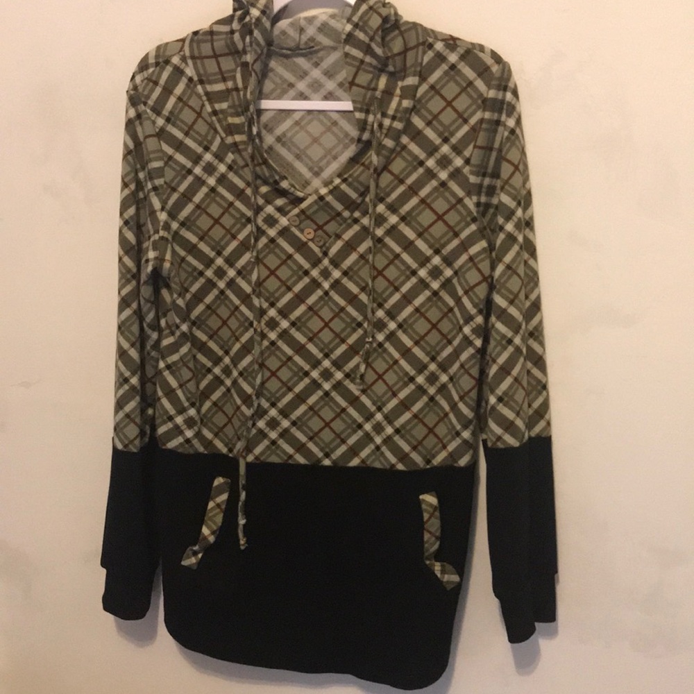 Super cute and comfy ! Pockets!!!
